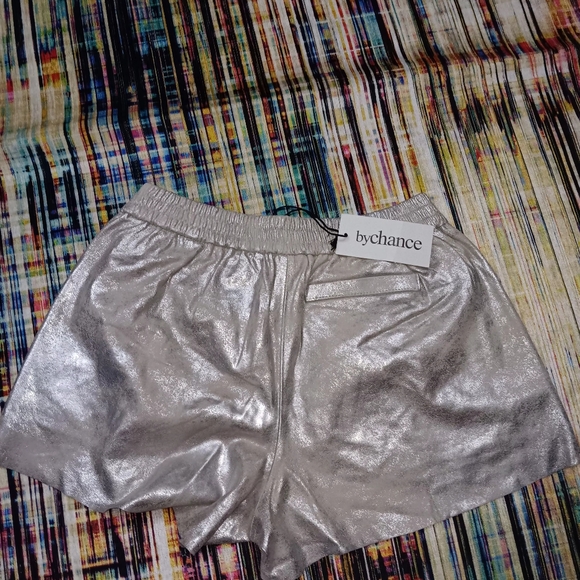 Bychance leather short - Picture 3 of 3